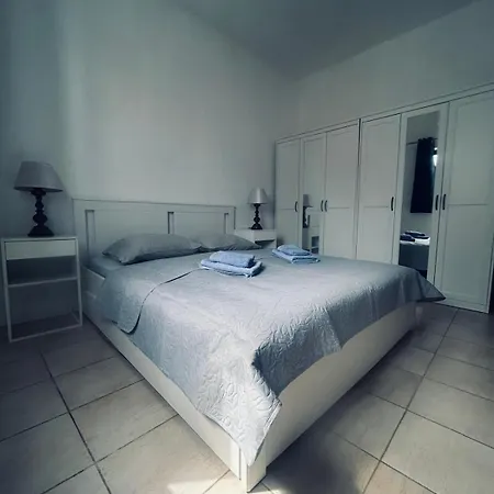 Apartment Amber Seaview - Two Bedroom With Seaview!