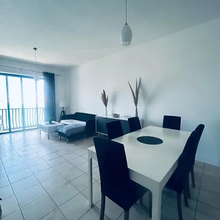 Amber Seaview - Two Bedroom With Seaview! St. Paul's Bay