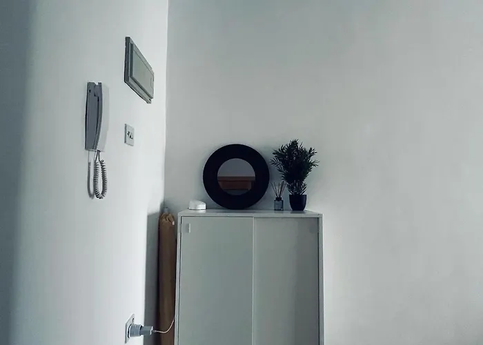 Two Bedroom Seaview - St Pauls Bay Apartment *