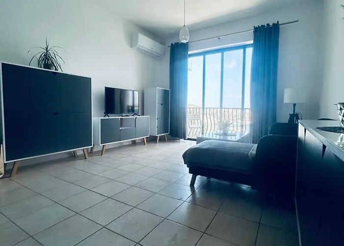 Apartment Two Bedroom Seaview - St Pauls Bay *